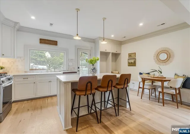 Photo 4 of Single family home for sale at 7 Hazelwood Rd, Bloomfield, NJ 07003 | MLS# 26033782 | Listing updated on 2026-09-13