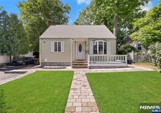 Photo 1 of Sale Pending at 30 John Pl, Bergenfield, NJ 07621 | MLS# 26033784 | Listing updated on 2026-10-16