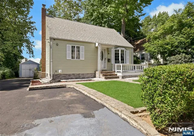 Photo 2 of Sale Pending at 30 John Pl, Bergenfield, NJ 07621 | MLS# 26033784 | Listing updated on 2026-10-16
