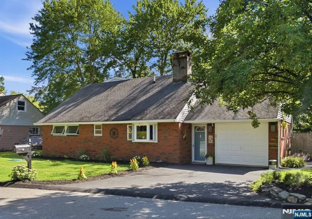 Photo 1 of Single family home for sale at 49 Oslo Dr, Rockaway Township, NJ 07866 | MLS# 26033790 | Listing updated on 2026-10-03