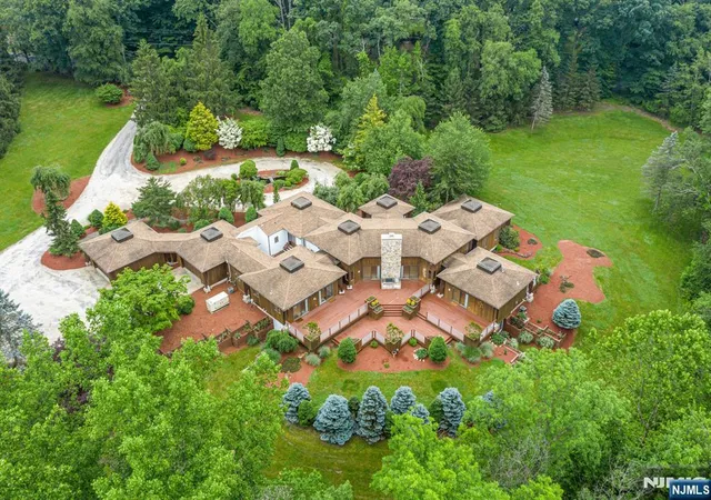 Photo 2 of Sale Pending at 51 Hoagland Rd, Blairstown, NJ 07825 | MLS# 26033792 | Listing updated on 2026-09-23