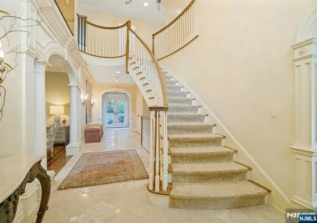 Photo 4 of Single family home for sale at 88 Bayberry Dr, Mahwah, NJ 07430 | MLS# 26033808 | Listing updated on 2026-09-15