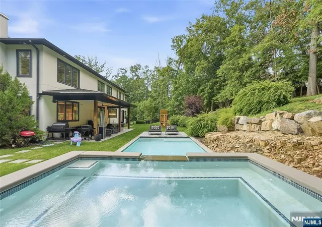 Photo 2 of Single family home for sale at 55 Kennedy Dr, Cresskill, NJ 07626 | MLS# 26033833 | Listing updated on 2026-09-09