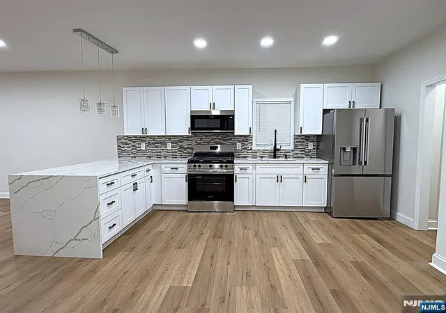 Photo 3 of Single family home for sale at 661 Stuyvesant Ave, Trenton, NJ 08618 | MLS# 26033849 | Listing updated on 2026-09-16