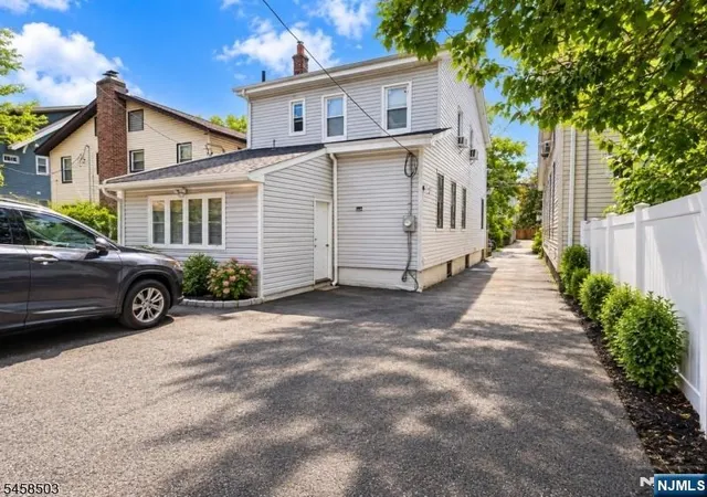 Photo 3 of Single family home for sale at 155 Weequahic Ave, Newark, NJ 07112 | MLS# 26033859 | Listing updated on 2026-09-08