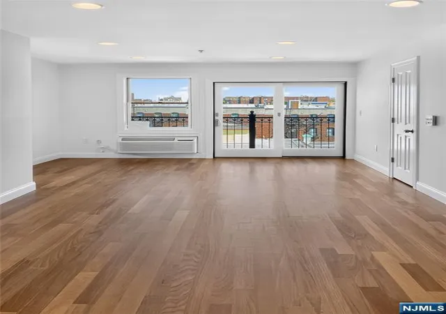 Photo 4 of Condo for sale at 315 7th Street #601, Union City, NJ 07087 | MLS# 26033863 | Listing updated on 2026-09-09