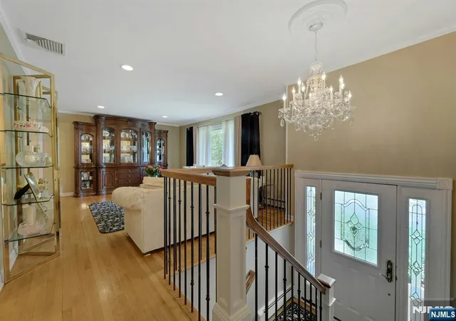 Photo 3 of Sale Pending at 33 Hurlbut St, Westwood, NJ 07675 | MLS# 26033870 | Listing updated on 2026-09-17