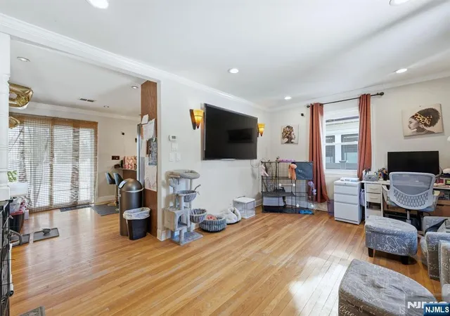 Photo 3 of Single family home for sale at 95 Cedar Ave, Hackensack, NJ 07601 | MLS# 26033872 | Listing updated on 2026-09-12