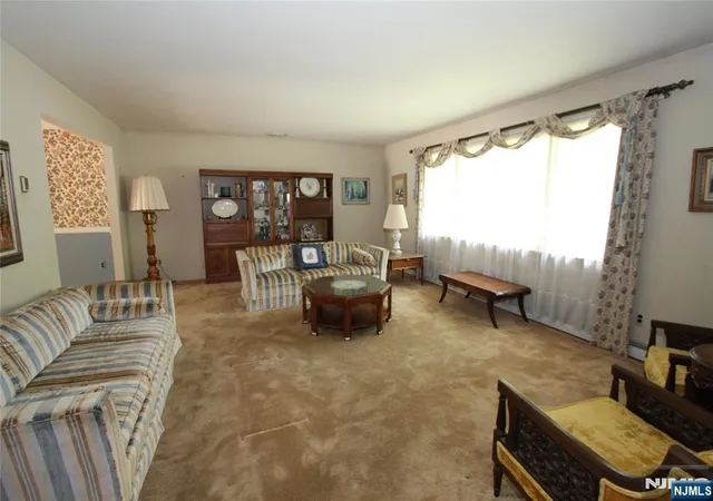 Photo 3 of Single family home for sale at 10 Bayberry Dr, Montvale, NJ 07645 | MLS# 26033908 | Listing updated on 2026-09-15