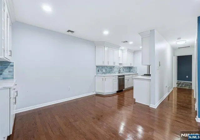 Photo 2 of Condo for sale at 253 Park Ave #305, Rutherford, NJ 07070 | MLS# 26033939 | Listing updated on 2026-09-18
