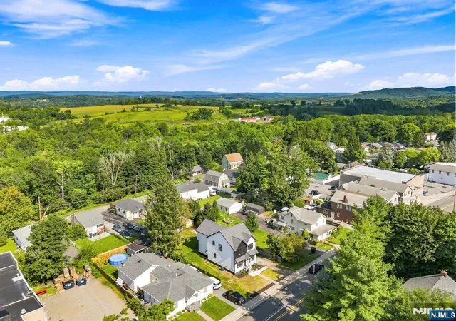 Photo 44 of Single family home for sale at 139 Main St, Franklin, NJ 07416 | MLS# 26033951 | Listing updated on 2026-10-13