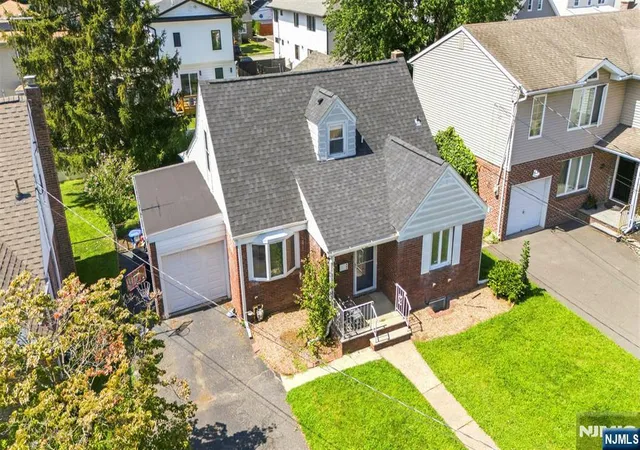Photo 31 of Single family home for sale at 9-06 6th Street, Fair Lawn, NJ 07410 | MLS# 26033964 | Listing updated on 2026-10-15