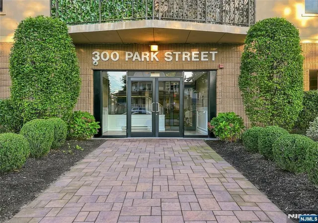 Photo 2 of Condo for sale at 300 Park St #1F, Hackensack, NJ 07601 | MLS# 26033997 | Listing updated on 2026-09-12