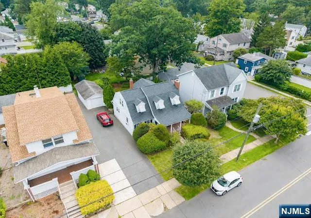 Photo 1 of Sale Pending at 326 Rea Ave, Hawthorne, NJ 07506 | MLS# 26034020 | Listing updated on 2026-09-19