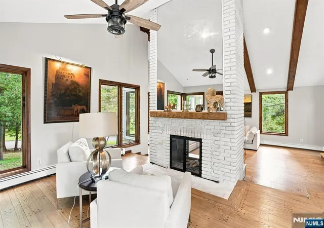 Photo 3 of Sale Pending at 7 Sleepy Holw Rd, Upper Saddle River, NJ 07458 | MLS# 26034066 | Listing updated on 2026-09-24