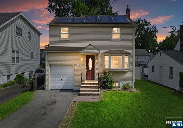 Photo 1 of Single family home for sale at 635 Robinson Ter, Union, NJ 07083 | MLS# 26034084 | Listing updated on 2026-09-15
