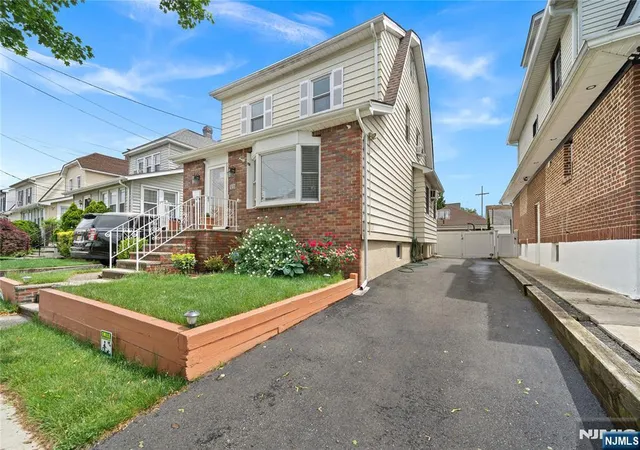 Photo 3 of Single family home for sale at 247 6th Street, Clifton, NJ 07011 | MLS# 26034142 | Listing updated on 2026-09-19