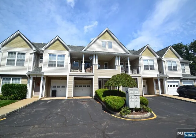 Photo 3 of Condo for sale at 4 Collura Ln #L095, Clifton, NJ 07012 | MLS# 26034172 | Listing updated on 2026-09-19