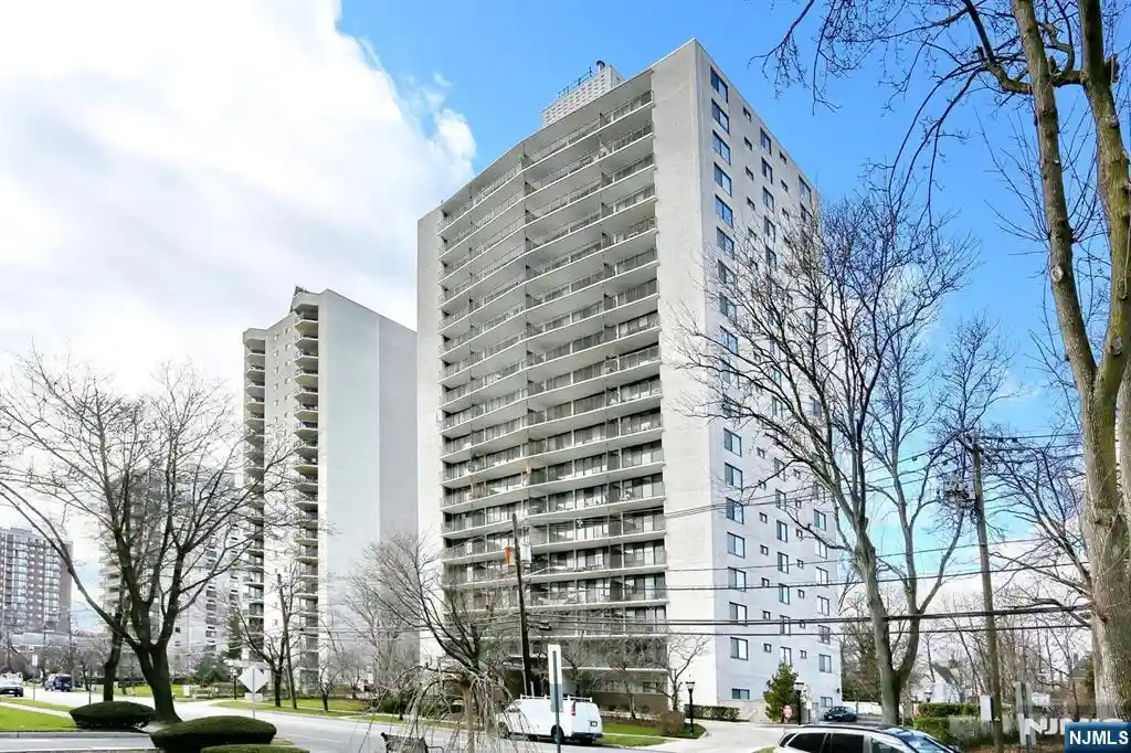 Listing Photo 1 - Condo for sale in 277 Prospect Ave located at 277 Prospect Ave, Hackensack, NJ 07601 - Unit #18H