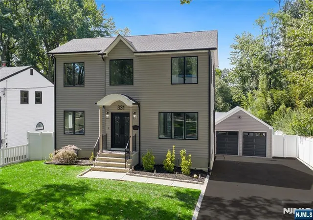 Photo 2 of Single family home for sale at 331 Elmwood Dr, Paramus, NJ 07652 | MLS# 26034247 | Listing updated on 2026-09-13