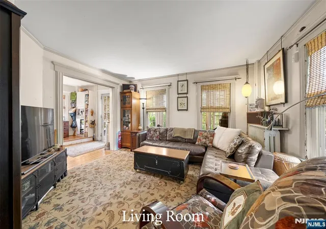 Photo 4 of Single family home for sale at 332 Harold Ave, Leonia, NJ 07605 | MLS# 26034283 | Listing updated on 2026-09-17