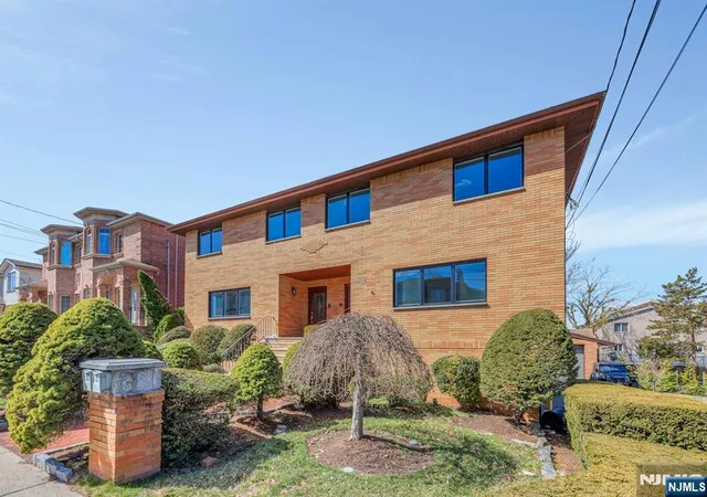 Photo 1 of Multi family home for sale at 2413 Hammett Ave, Fort Lee, NJ 07024 | MLS# 26034292 | Listing updated on 2026-10-28