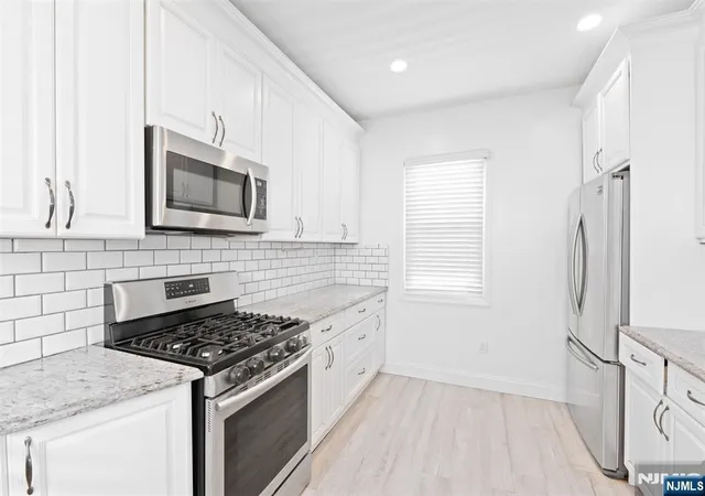 Photo 3 of Single family home for sale at 73 Ilford Ave, North Arlington, NJ 07031 | MLS# 26034299 | Listing updated on 2026-09-10