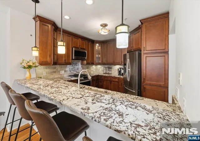 Photo 1 of Condo for sale at 106 The Promenade, Edgewater, NJ 07020 | MLS# 26034310 | Listing updated on 2026-10-29