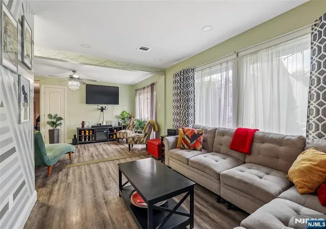 Photo 3 of House for sale at 382 Amherst St, East Orange, NJ 07018 | MLS# 26034314 | Listing updated on 2026-09-10