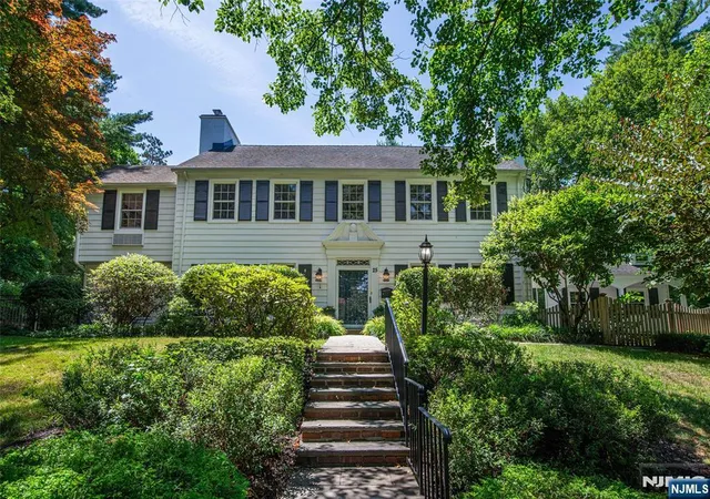 Photo 1 of Single family home for sale at 25 West Rd, Millburn, NJ 07078 | MLS# 26034357 | Listing updated on 2026-09-13