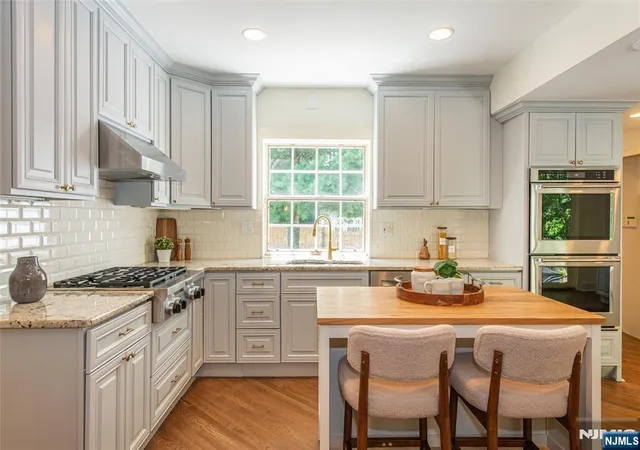 Photo 3 of Single family home for sale at 25 West Rd, Millburn, NJ 07078 | MLS# 26034357 | Listing updated on 2026-09-13