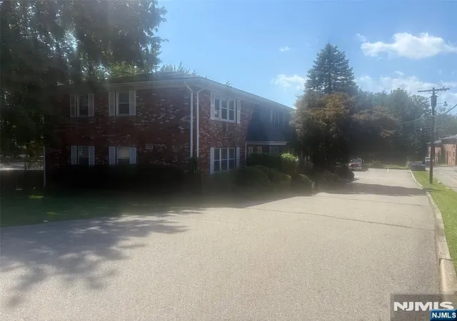 Listing Photo 1 - Condo for sale in building located at 506 Wanaque Ave, Pompton Lakes, NJ 07442 - Unit #F6