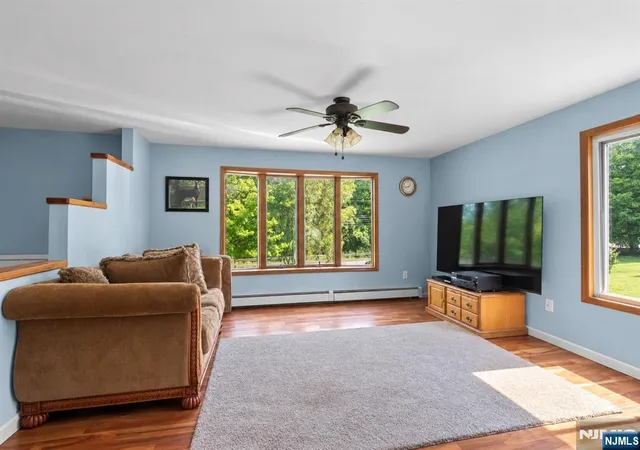 Photo 3 of Single family home for sale at 181 State Rt 284, Wantage, NJ 07461 | MLS# 26034461 | Listing updated on 2026-10-13