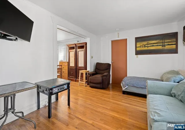 Photo 3 of Single family home for sale at 322 Kaplan Ave, Hackensack, NJ 07601 | MLS# 26034473 | Listing updated on 2026-10-13
