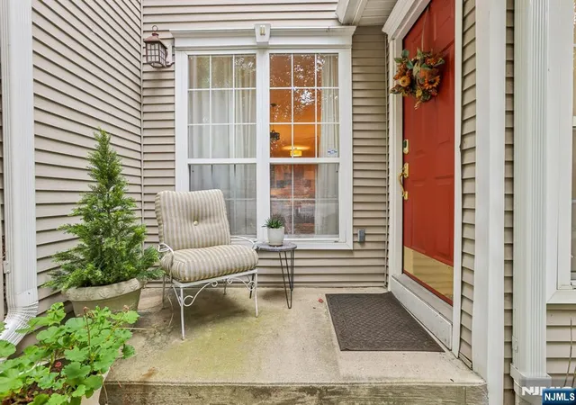 Photo 2 of Sale Pending at 438 Santiago Ct, Mahwah, NJ 07430 | MLS# 26034491 | Listing updated on 2026-10-12