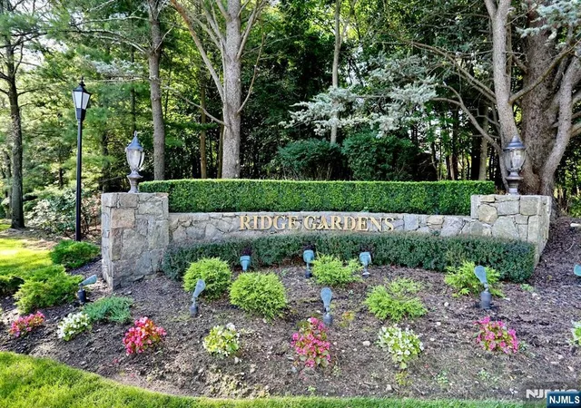 Photo 1 of Sale Pending at 3916 Melville Ct #3916, Mahwah, NJ 07430 | MLS# 26034619 | Listing updated on 2026-09-25