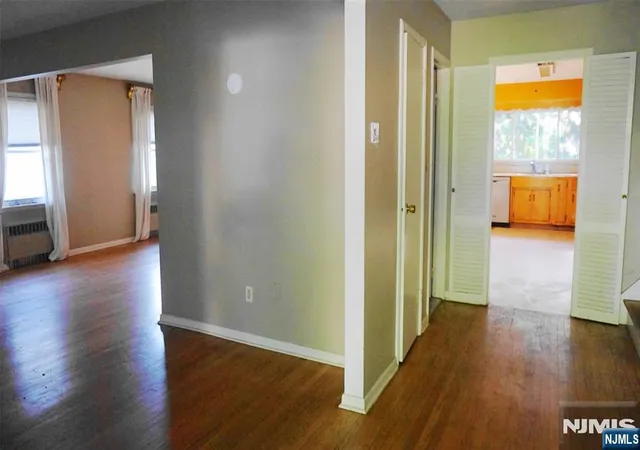 Photo 3 of Single family home for sale at 8 S Mountain Way, West Orange, NJ 07052 | MLS# 26034634 | Listing updated on 2026-10-13