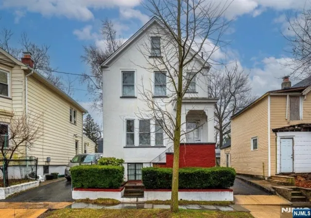 Single family home for sale at 424 Frankfort St, Orange, NJ 07050 | MLS# 26034641