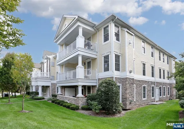 Photo 2 of Condo for sale at 410 Four Seasons Ln, Montvale, NJ 07645 | MLS# 26034703 | Listing updated on 2026-10-01