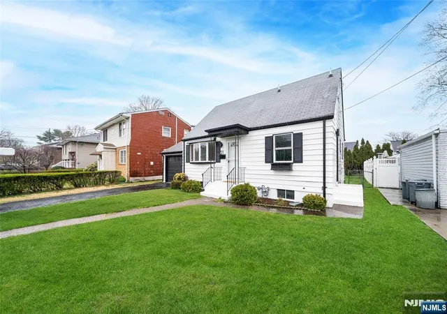 Photo 1 of Single family home for sale at 21 Mary St, Lodi, NJ 07644 | MLS# 26034749 | Listing updated on 2026-10-13
