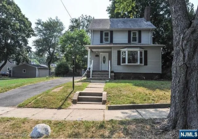 Photo 1 of Single family home for sale at 280 282 Seneca Pl, Plainfield, NJ 07062 | MLS# 26034766 | Listing updated on 2026-10-13