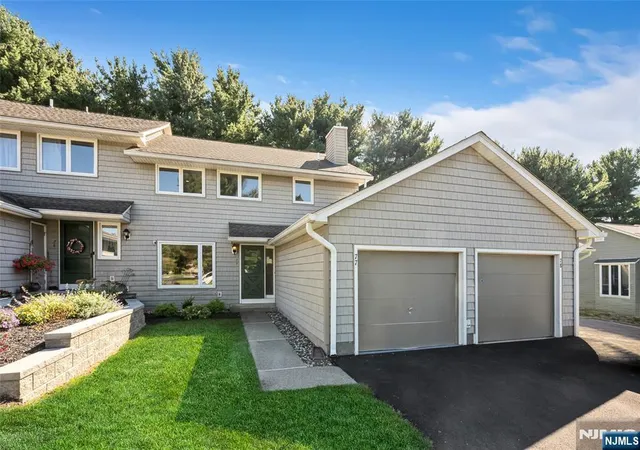 Townhouse for sale at 77 Sunset Ct, Mahwah, NJ 07430 | MLS# 26034802