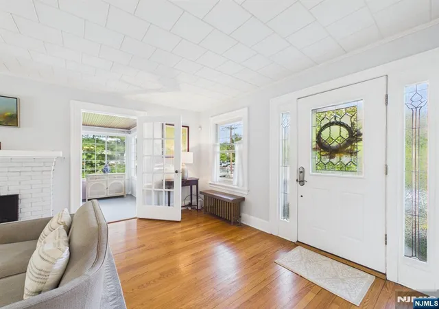 Photo 4 of Sale Pending at 77 Lake Ave, Midland Park, NJ 07432 | MLS# 26034817 | Listing updated on 2026-10-13