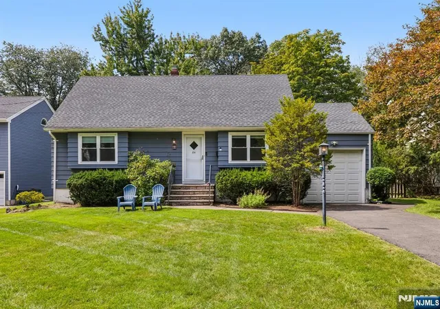 Photo 1 of Single family home for sale at 84 Belvidere Rd, Glen Rock, NJ 07452 | MLS# 26034826 | Listing updated on 2026-10-15