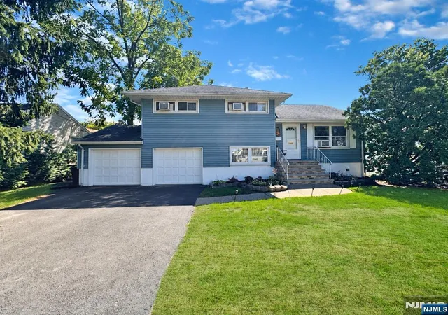 Photo 1 of Sale Pending at 168 Graham Ter, Saddle Brook, NJ 07663 | MLS# 26034866 | Listing updated on 2026-10-13