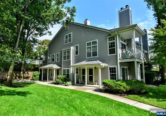 Photo 1 of Sale Pending at 1098 Devon Ct #1098, Mahwah, NJ 07430 | MLS# 26034917 | Listing updated on 2026-10-13
