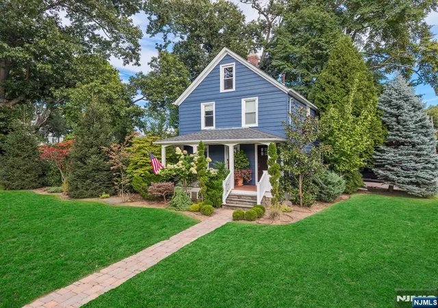 Photo 1 of Sale Pending at 202 Prospect St, Midland Park, NJ 07432 | MLS# 26035021 | Listing updated on 2026-10-13