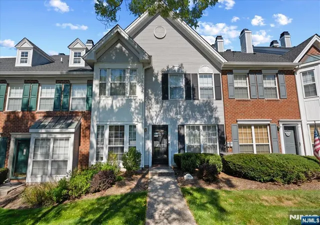 Photo 1 of Sale Pending at 1066 Chedworth Cir, Mahwah, NJ 07430 | MLS# 26035027 | Listing updated on 2026-10-03