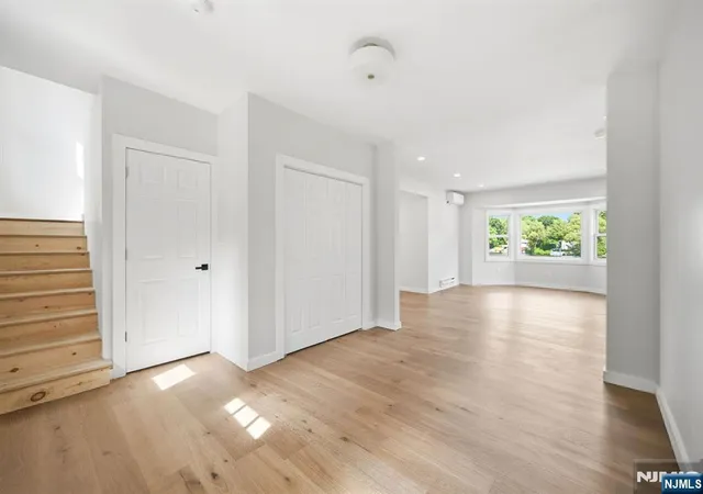 Photo 2 of Single family home for sale at 16 Yearling Trl, West Milford, NJ 07421 | MLS# 26035041 | Listing updated on 2026-10-13