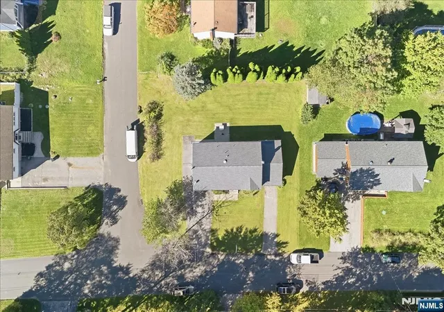 Photo 48 of Single family home for sale at 7 Paradise Trl, Vernon, NJ 07460 | MLS# 26035082 | Listing updated on 2026-10-15